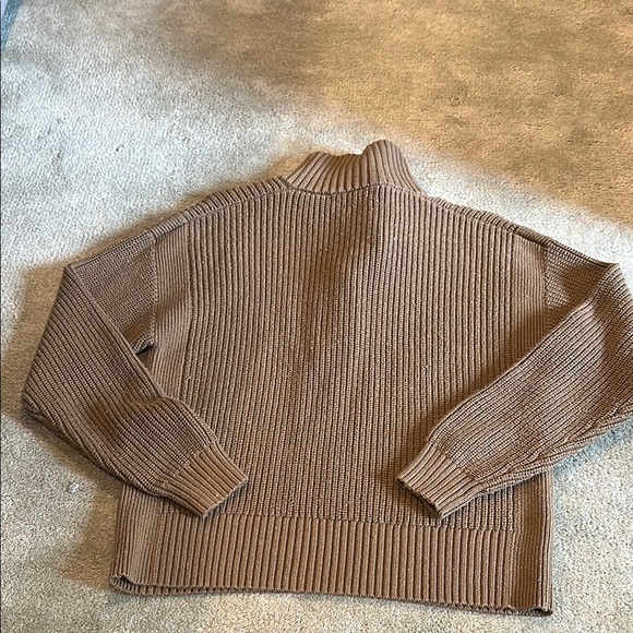 Banana Republic Factory Brownish/Olive Green Ribbed Turtleneck Sweater - Picture 7 of 7